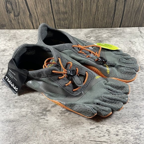VIBRAM WOMEN'S GRAY KSO EVO FIVEFINGERS RUNNING SHOES SIZE 7-7.5 EU 37 - Picture 1 of 8